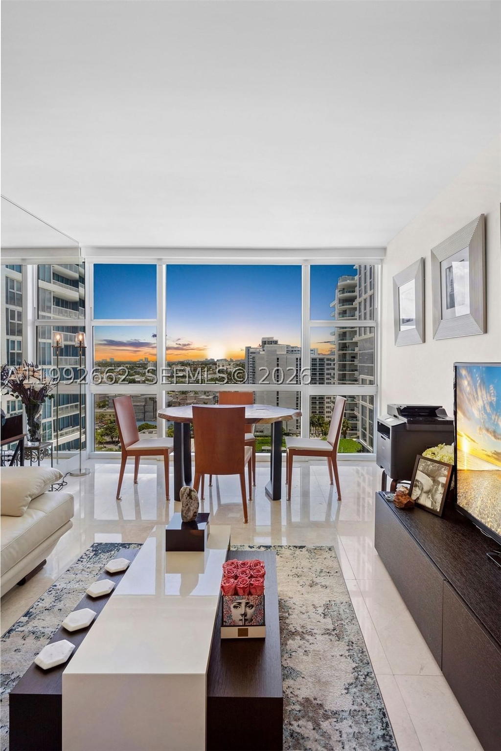 Real estate property located at 6801 Collins Ave #1414, Miami-dade, Central Carillon Beach Co, Miami Beach, FL