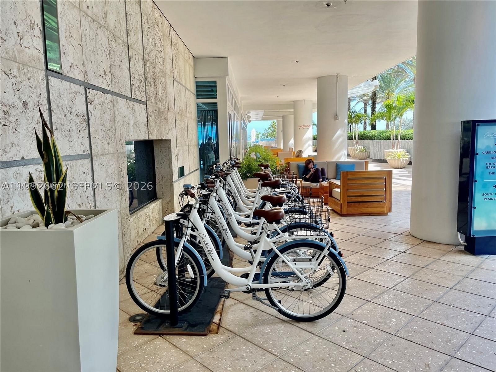 Real estate property located at 6801 Collins Ave #1414, Miami-dade, Central Carillon Beach Co, Miami Beach, FL