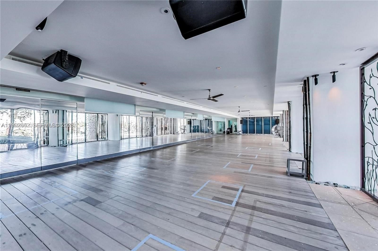 Real estate property located at 6801 Collins Ave #1414, Miami-dade, Central Carillon Beach Co, Miami Beach, FL