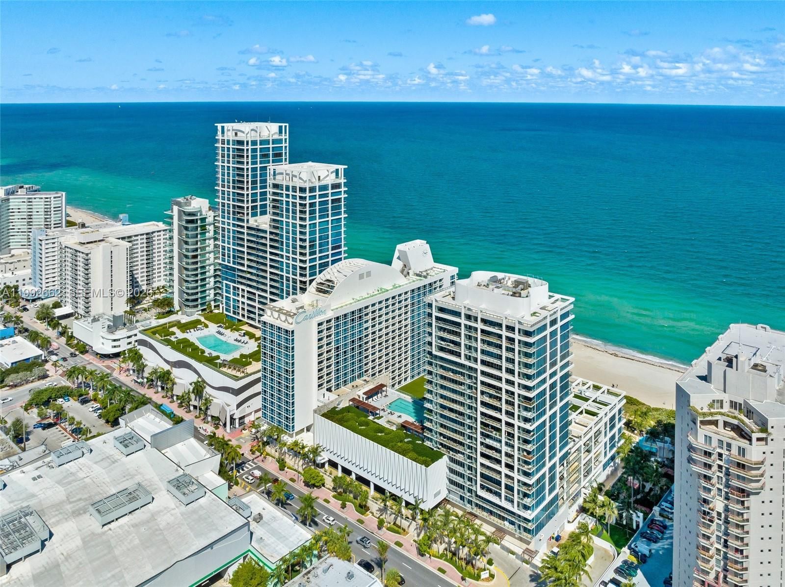 Real estate property located at 6801 Collins Ave #1414, Miami-dade, Central Carillon Beach Co, Miami Beach, FL