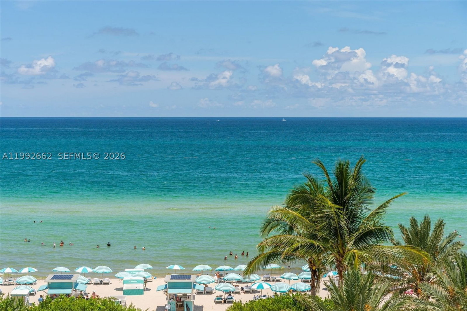 Real estate property located at 6801 Collins Ave #1414, Miami-dade, Central Carillon Beach Co, Miami Beach, FL