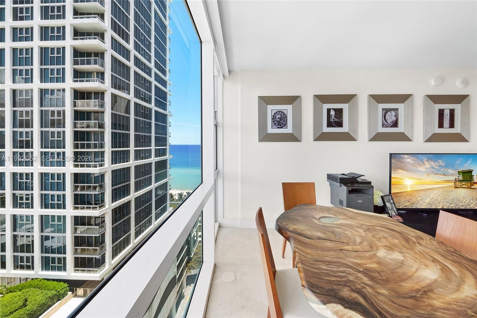 Real estate property located at 6801 Collins Ave #1414, Miami-dade, Central Carillon Beach Co, Miami Beach, FL