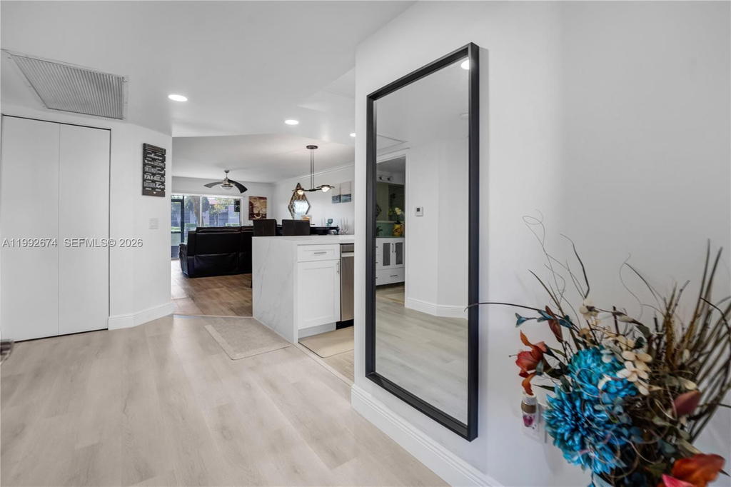 Real estate property located at 850 138th Ave #111D, Broward, Plymouth At Century Villa, Pembroke Pines, FL