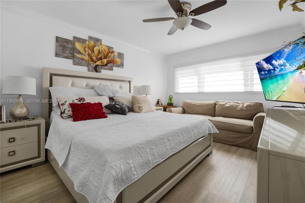 Real estate property located at 850 138th Ave #111D, Broward, Plymouth At Century Villa, Pembroke Pines, FL