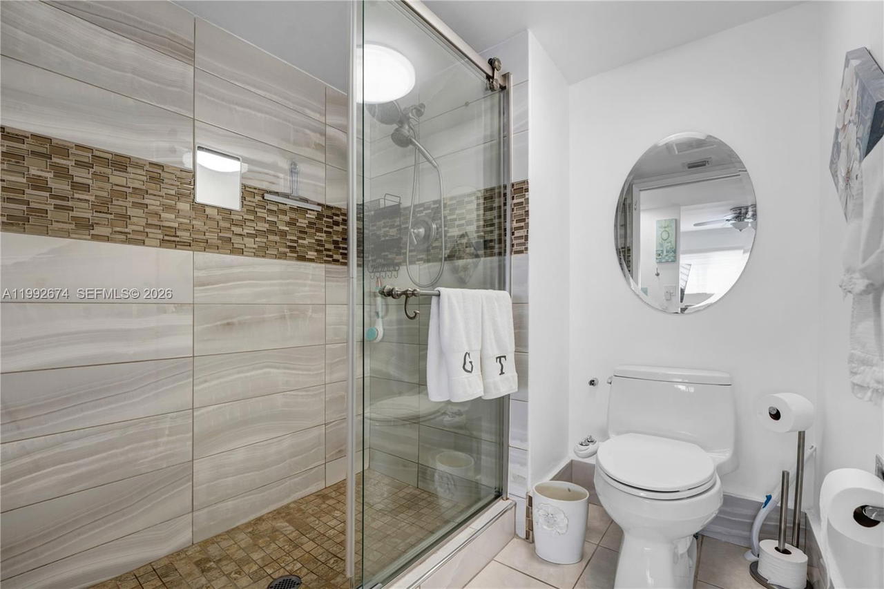 Real estate property located at 850 138th Ave #111D, Broward, Plymouth At Century Villa, Pembroke Pines, FL
