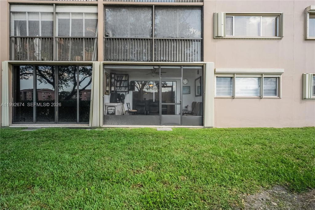 Real estate property located at 850 138th Ave #111D, Broward, Plymouth At Century Villa, Pembroke Pines, FL