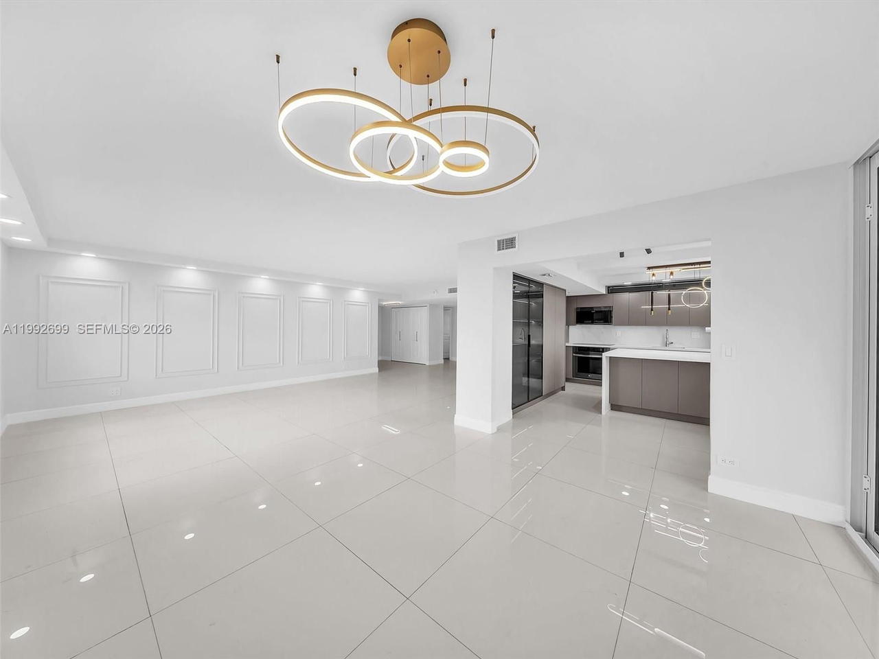 Real estate property located at 301 174th St #2004, Miami-dade, Winston Towers 500 Condo, Sunny Isles Beach, FL