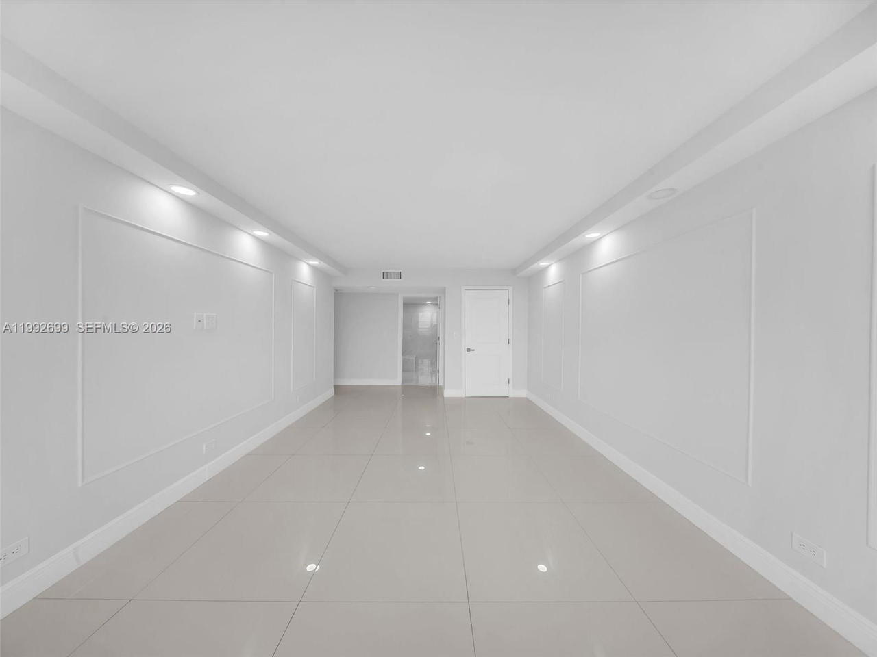 Real estate property located at 301 174th St #2004, Miami-dade, Winston Towers 500 Condo, Sunny Isles Beach, FL