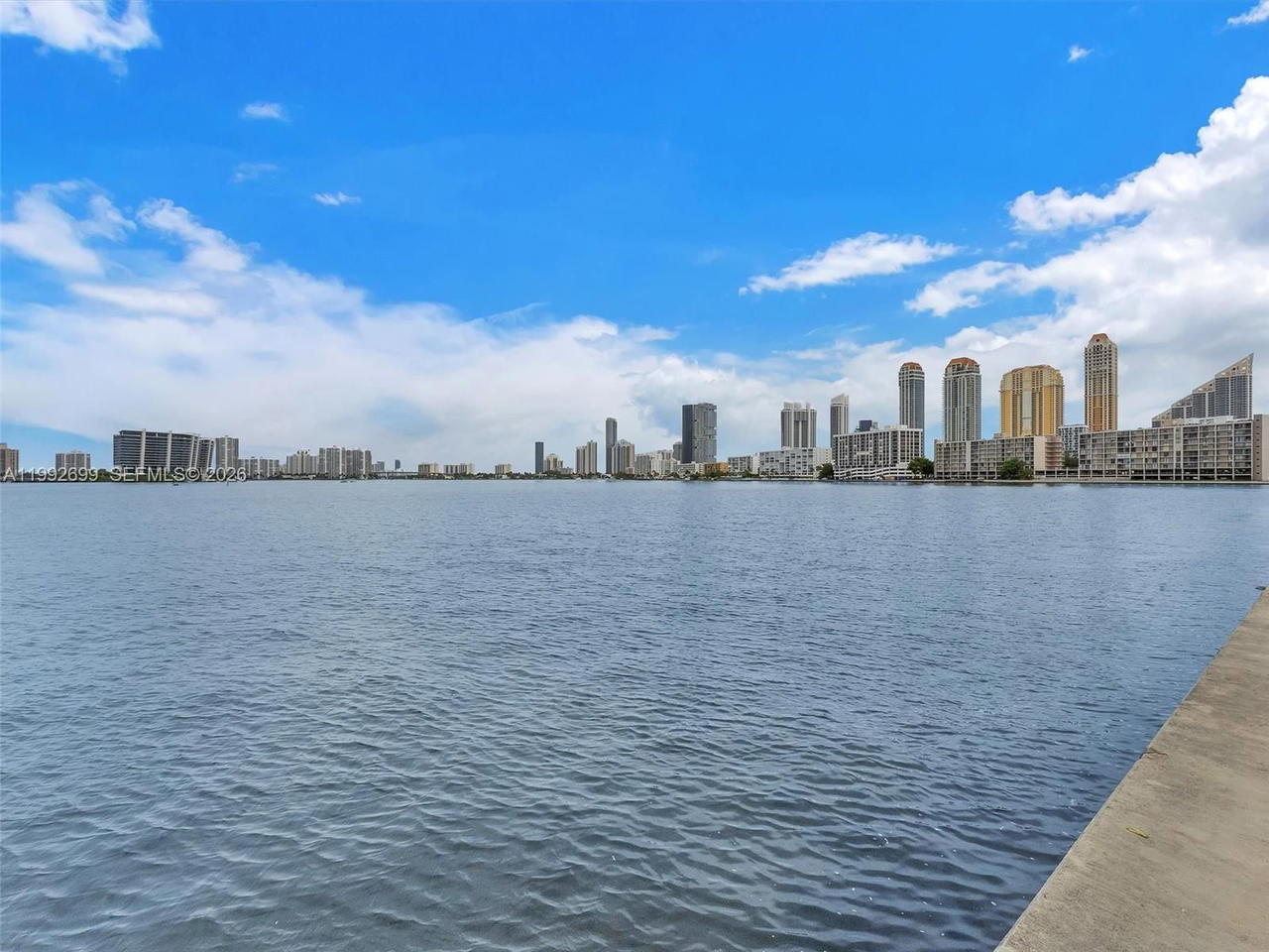Real estate property located at 301 174th St #2004, Miami-dade, Winston Towers 500 Condo, Sunny Isles Beach, FL
