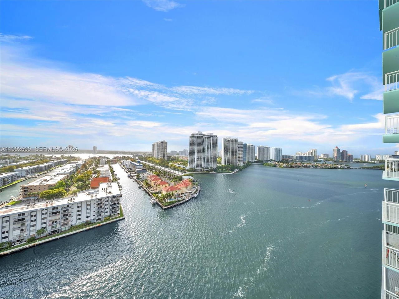 Real estate property located at 301 174th St #2004, Miami-dade, Winston Towers 500 Condo, Sunny Isles Beach, FL
