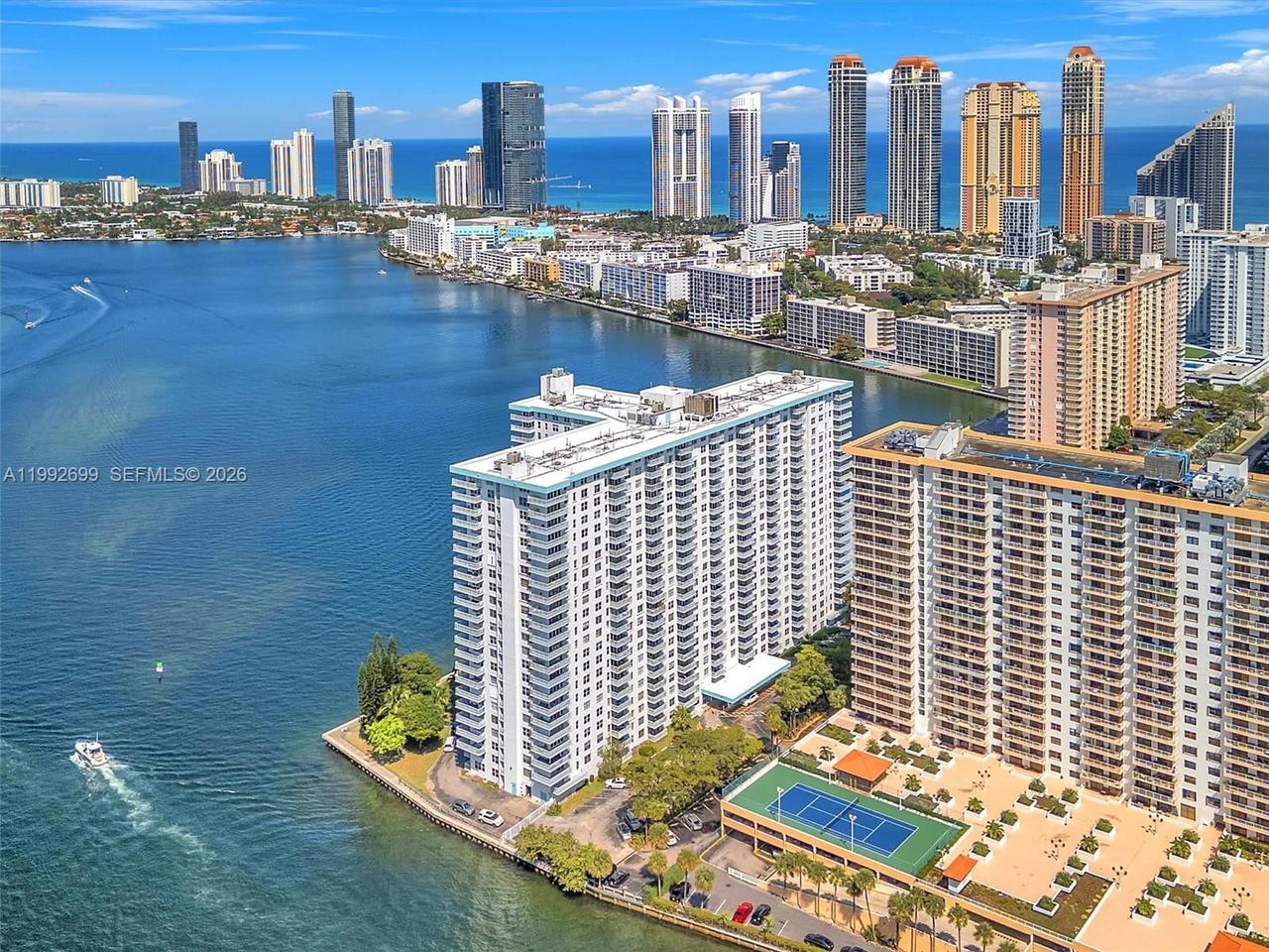 Real estate property located at 301 174th St #2004, Miami-dade, Winston Towers 500 Condo, Sunny Isles Beach, FL