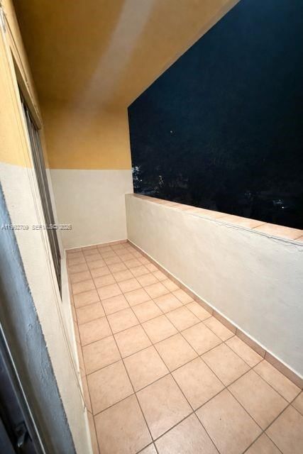Real estate property located at 1555 44th Pl #247, Miami-dade, St Andrews Court Condo, Hialeah, FL