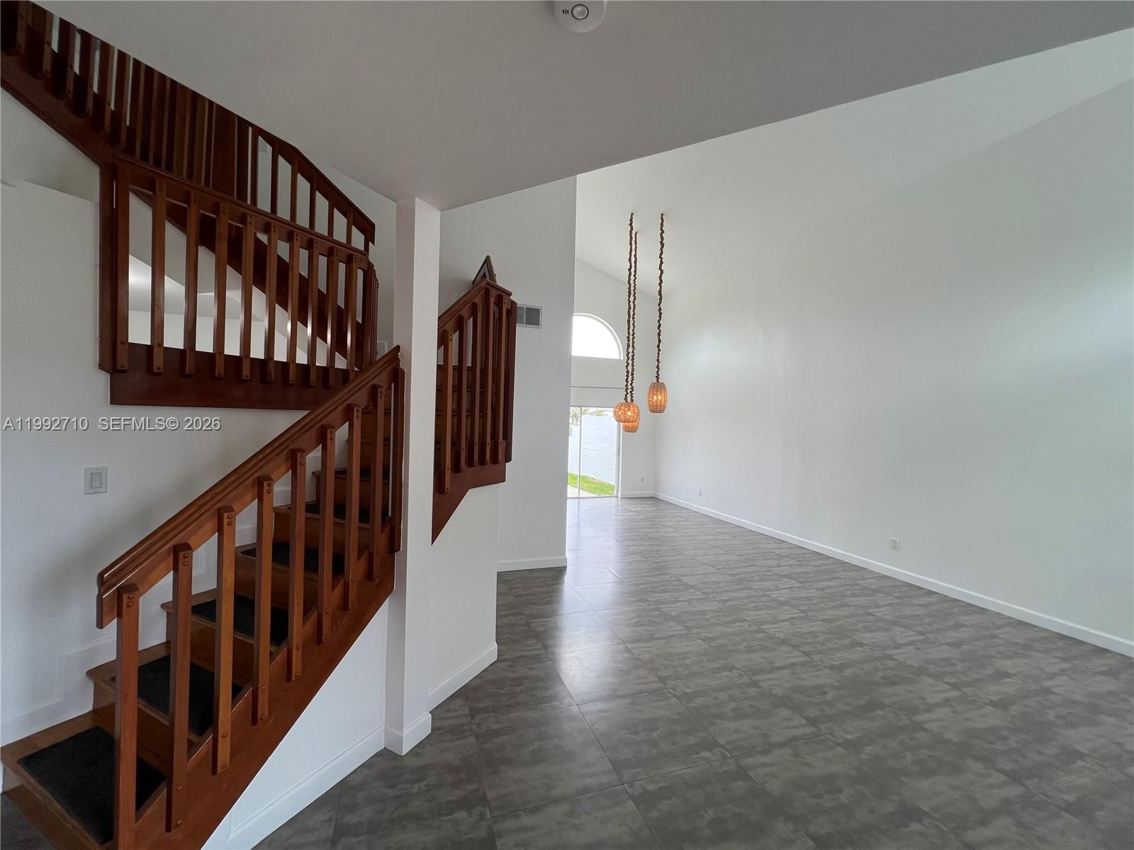 Real estate property located at 15511 59th St, Miami-dade, Westwind Lakes Sec 6, Miami, FL