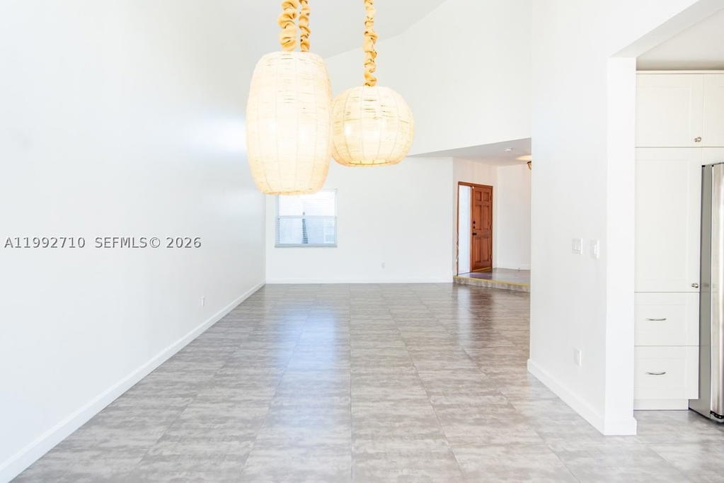 Real estate property located at 15511 59th St, Miami-dade, Westwind Lakes Sec 6, Miami, FL