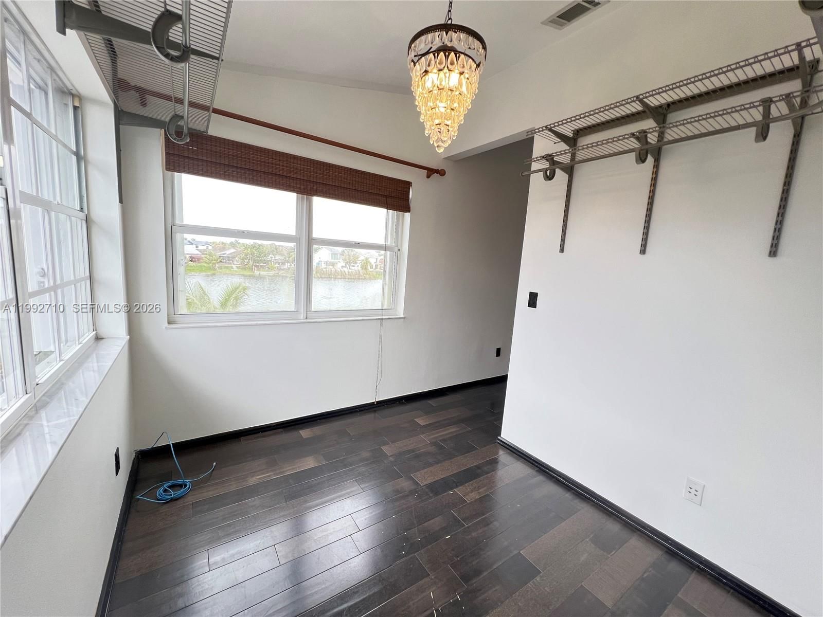 Real estate property located at 15511 59th St, Miami-dade, Westwind Lakes Sec 6, Miami, FL