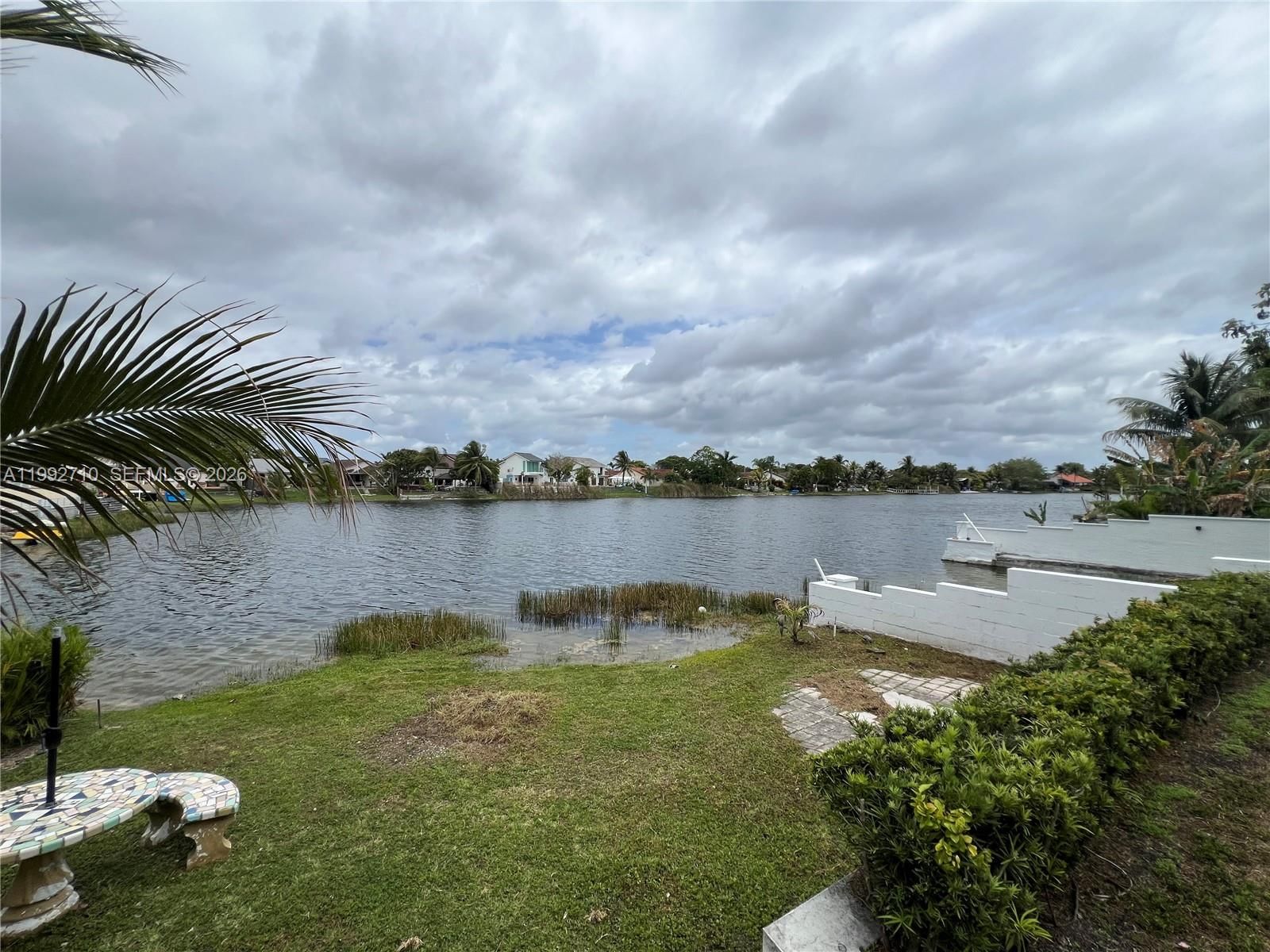 Real estate property located at 15511 59th St, Miami-dade, Westwind Lakes Sec 6, Miami, FL