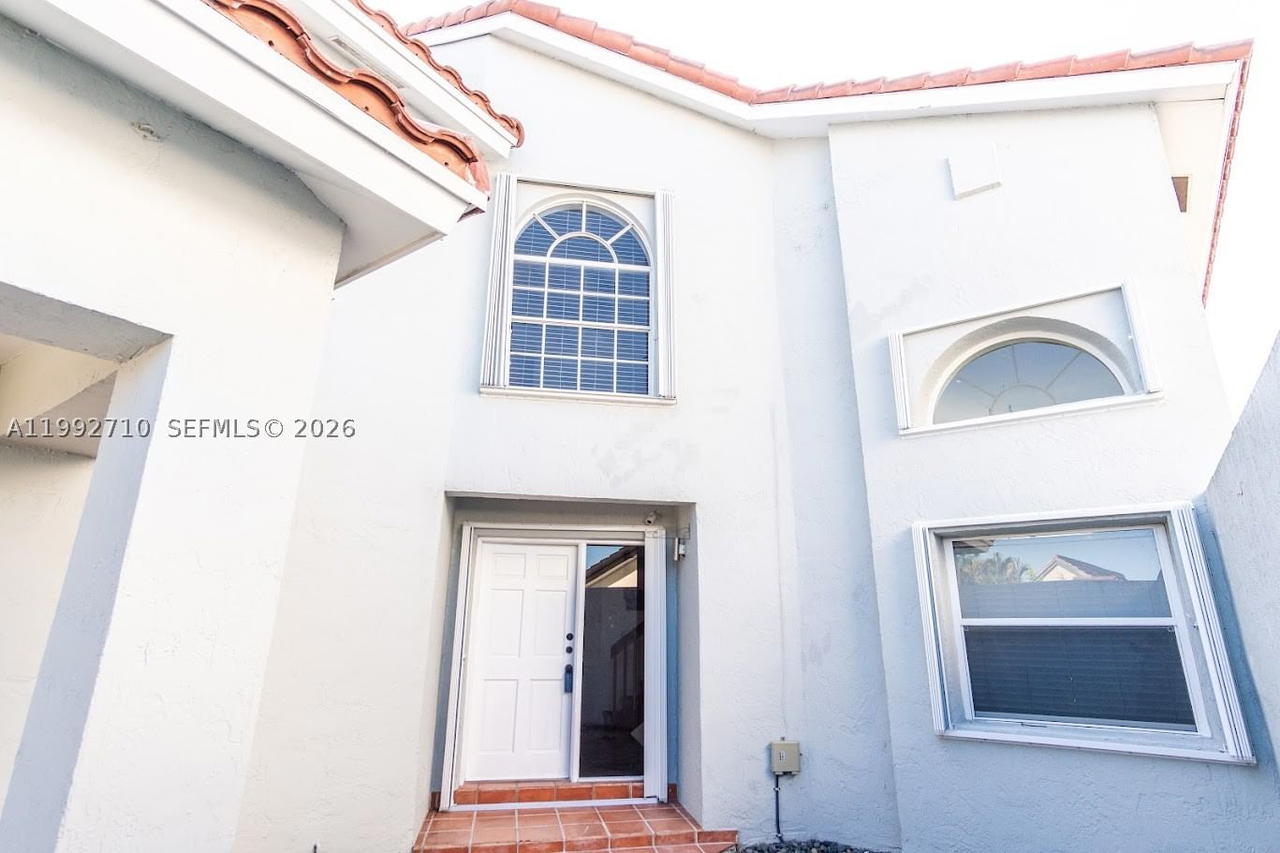 Real estate property located at 15511 59th St, Miami-dade, Westwind Lakes Sec 6, Miami, FL