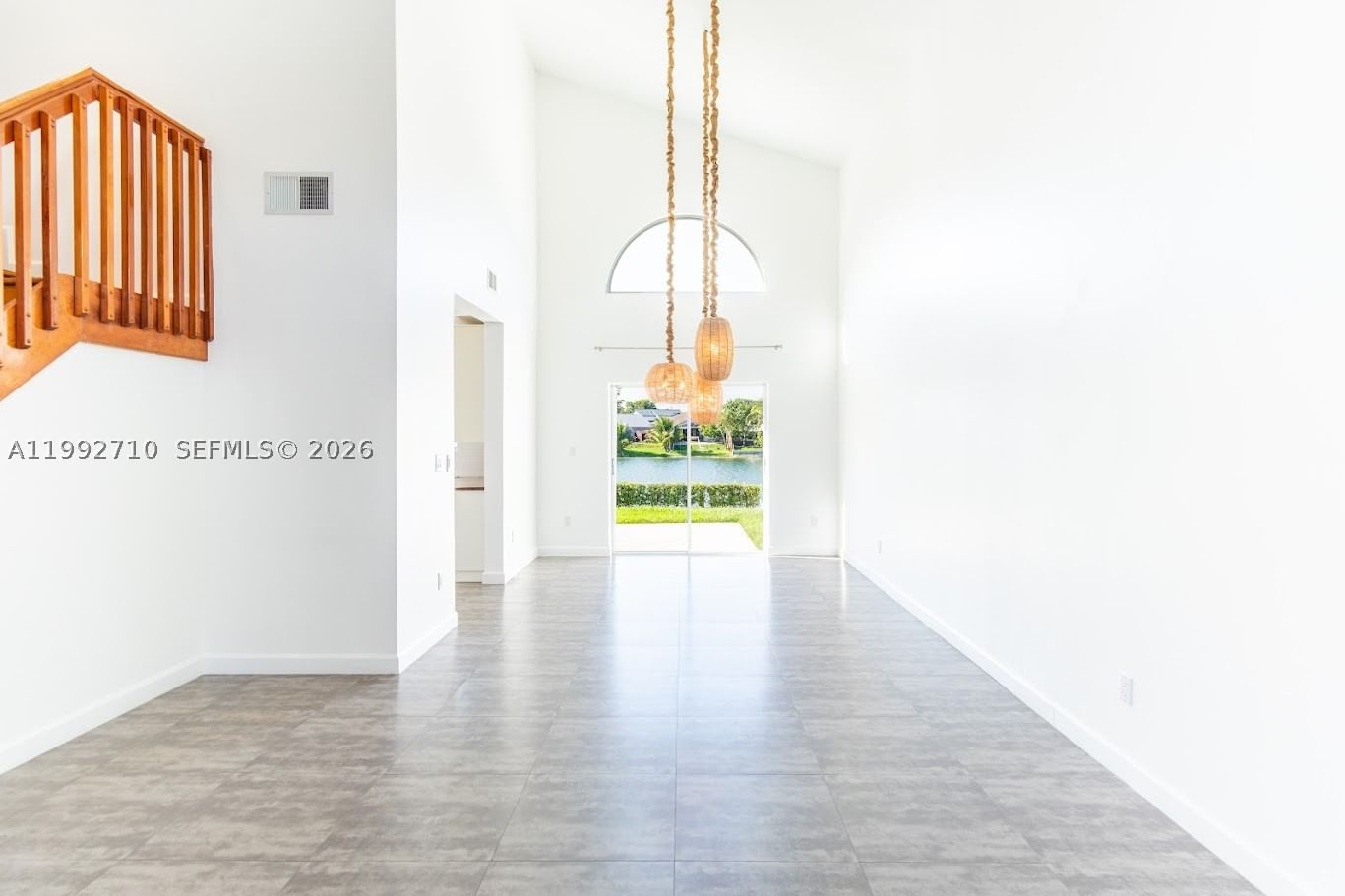 Real estate property located at 15511 59th St, Miami-dade, Westwind Lakes Sec 6, Miami, FL