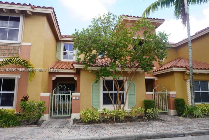 Real estate property located at 1083 143 Ave #1206, Broward, Pembroke Cay Condo, Pembroke Pines, FL