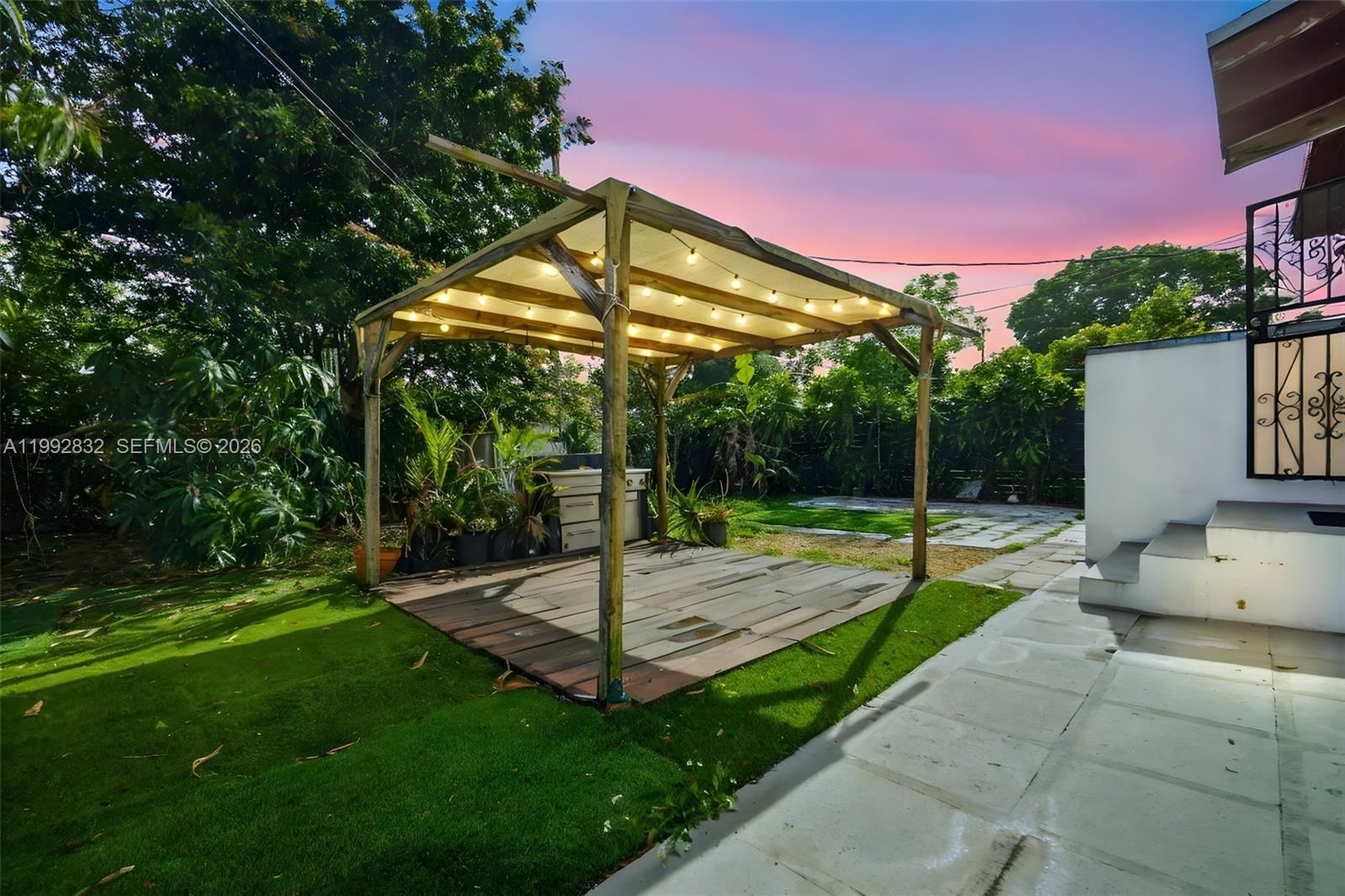 Real estate property located at 6336 9th St, Miami-dade, Alameda, West Miami, FL