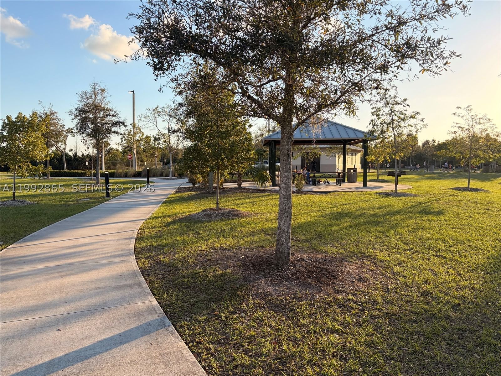 Real estate property located at 14738 22nd Ter, Miami-dade, Coral Lakes Kingdom, Miami, FL