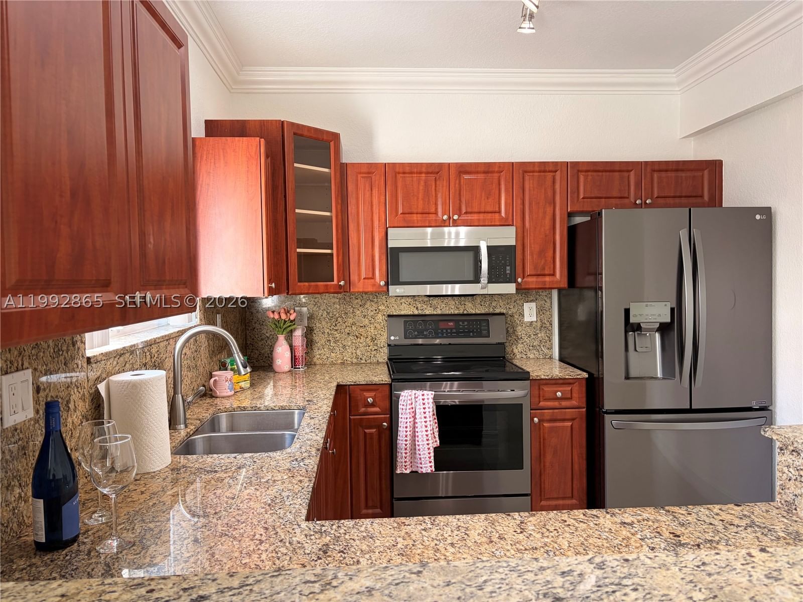 Real estate property located at 14738 22nd Ter, Miami-dade, Coral Lakes Kingdom, Miami, FL