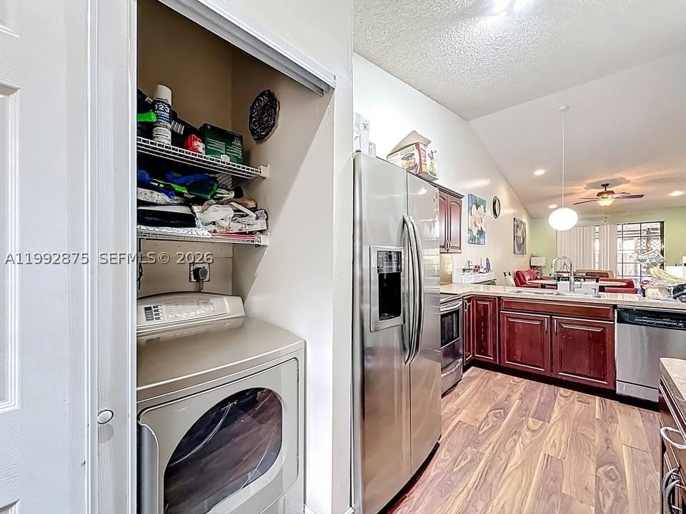 Real estate property located at 6722 192nd Ln, Miami-dade, Country Lake Manors Townh, Hialeah, FL