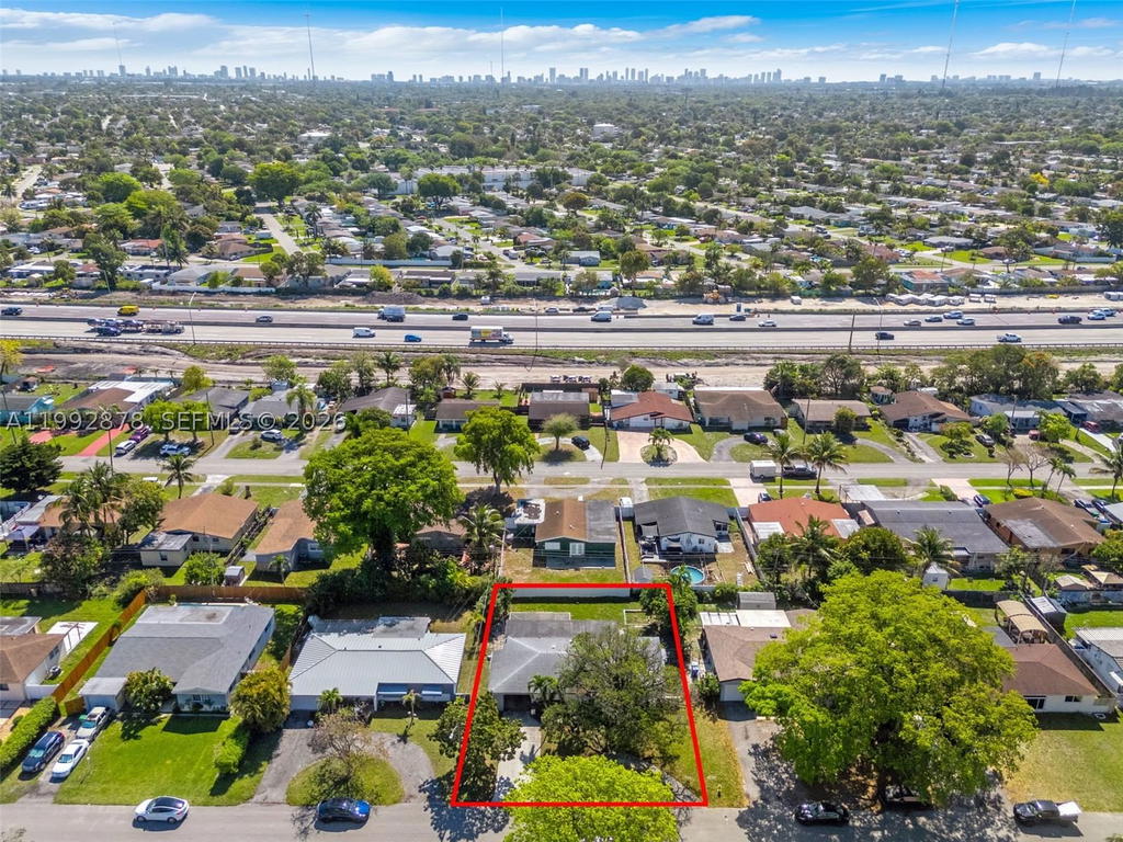Real estate property located at 2221 Alcazar Dr, Broward, Miramar Sec 5, Miramar, FL