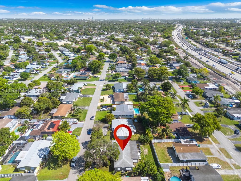Real estate property located at 2221 Alcazar Dr, Broward, Miramar Sec 5, Miramar, FL