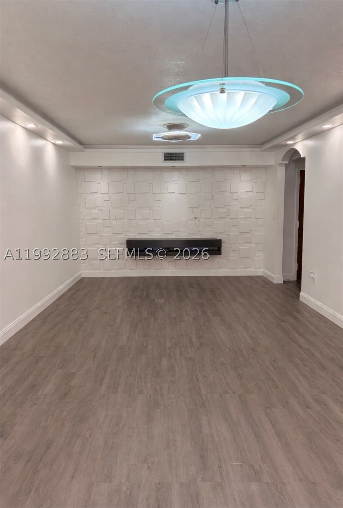 Real estate property located at 5800 127 Ave #2120, Miami-dade, Miller Gardens Condo, Miami, FL