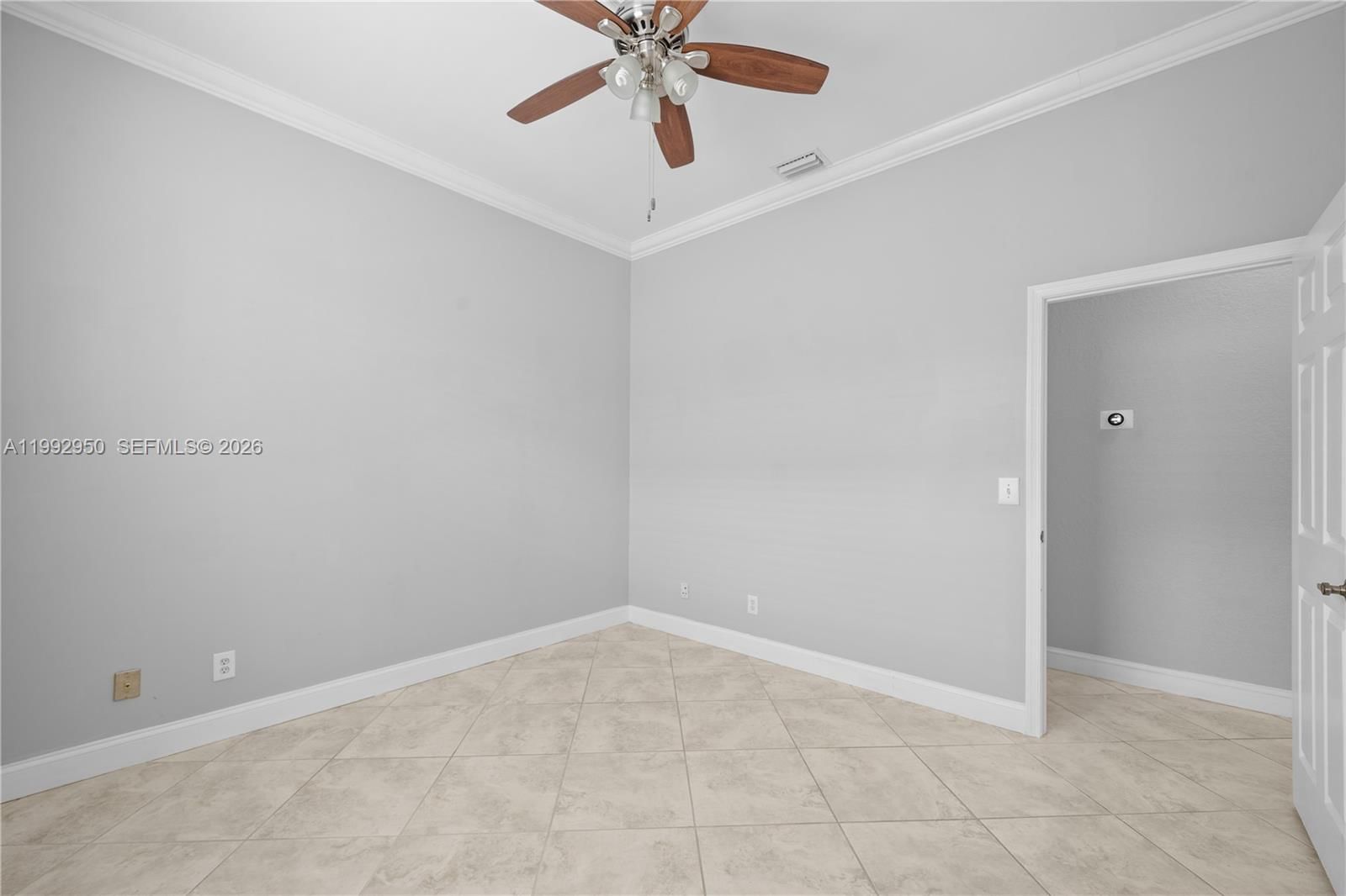 Real estate property located at 1154 183rd Ter, Broward, Silver Lakes At Pembroke, Pembroke Pines, FL