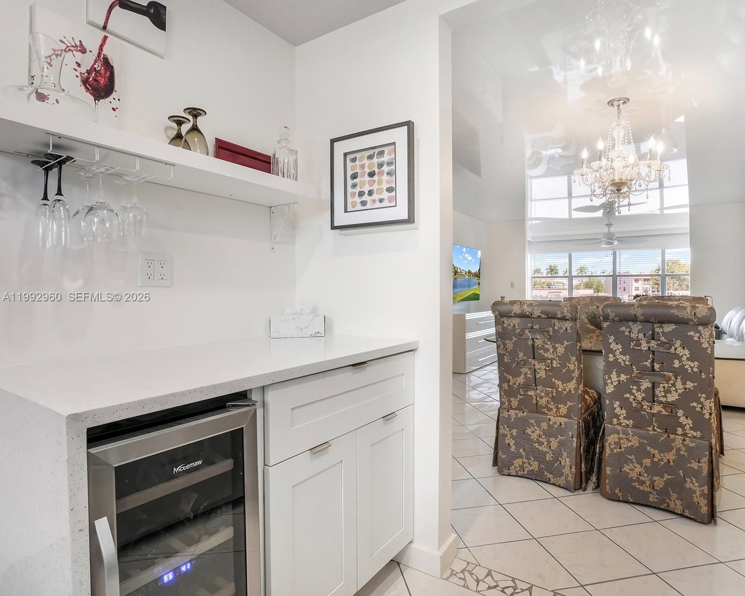 Real estate property located at 9580 Sunrise Lakes Blvd #205, Broward, Sunrise Lakes 145 Condo, Sunrise, FL