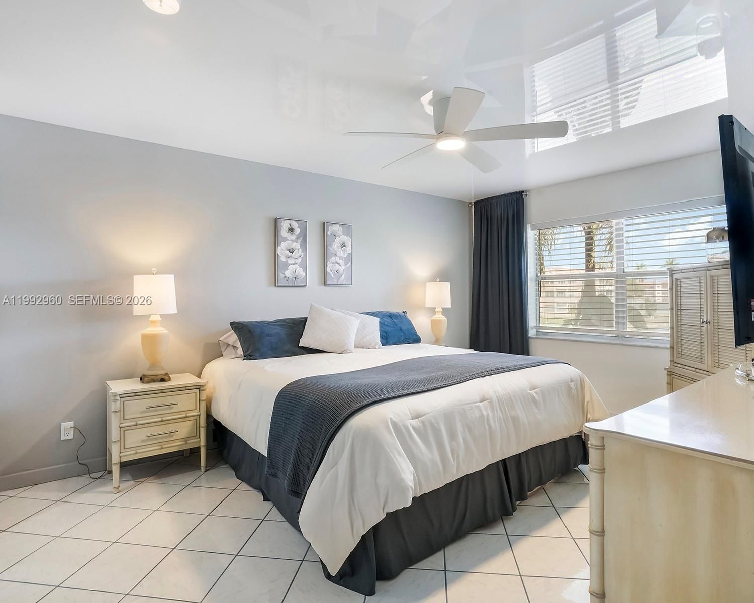Real estate property located at 9580 Sunrise Lakes Blvd #205, Broward, Sunrise Lakes 145 Condo, Sunrise, FL
