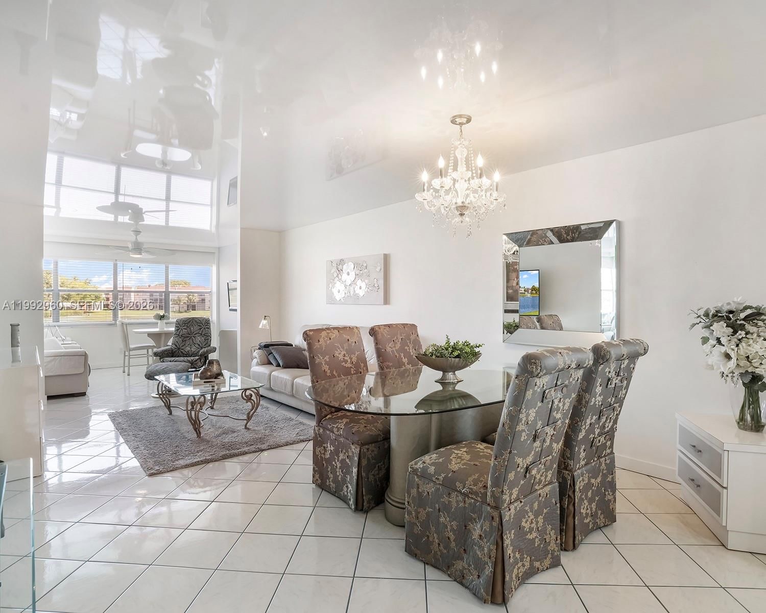 Real estate property located at 9580 Sunrise Lakes Blvd #205, Broward, Sunrise Lakes 145 Condo, Sunrise, FL