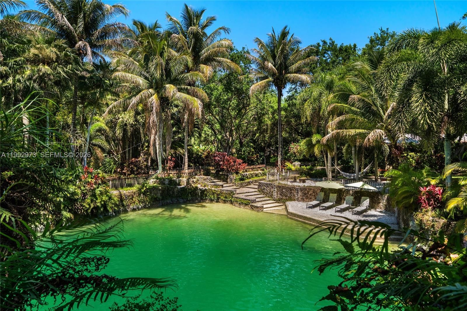 Real estate property located at 15000 200th St, Miami-dade, Breezy Oaks, Miami, FL