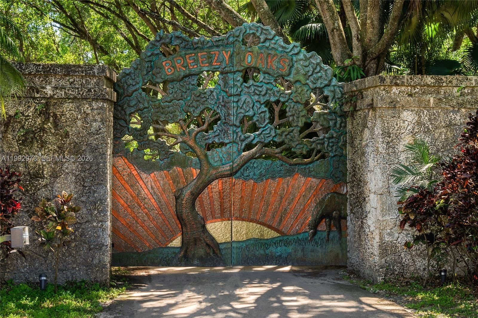 Real estate property located at 15000 200th St, Miami-dade, Breezy Oaks, Miami, FL