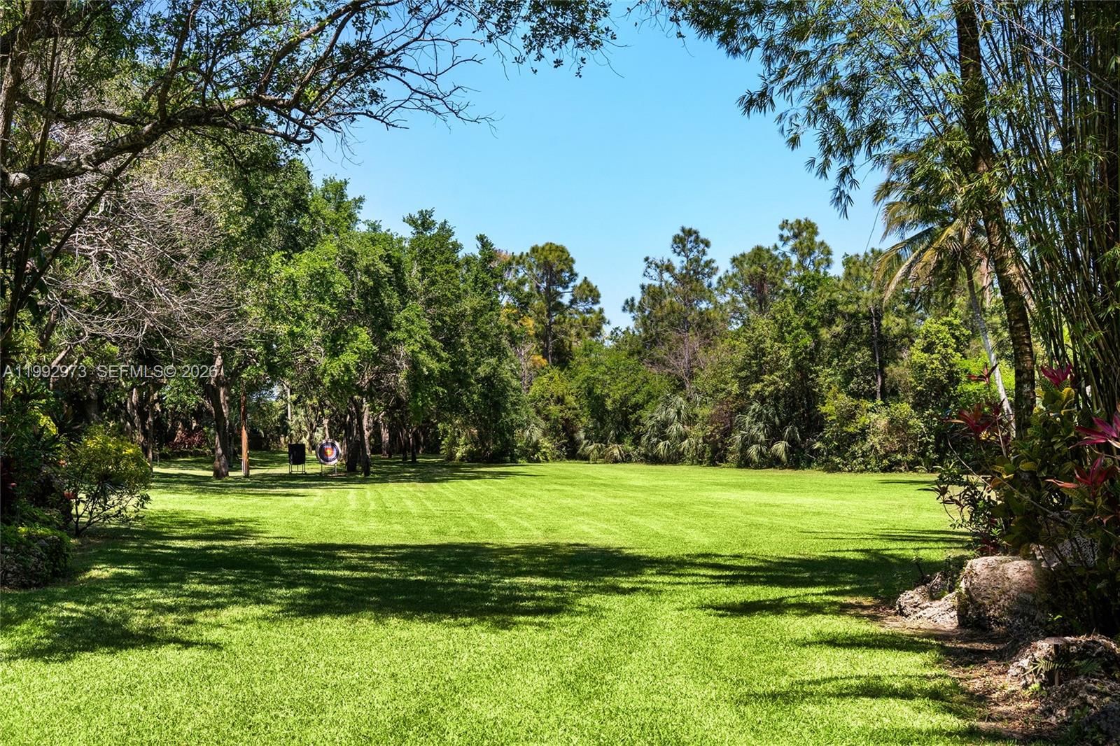 Real estate property located at 15000 200th St, Miami-dade, Breezy Oaks, Miami, FL