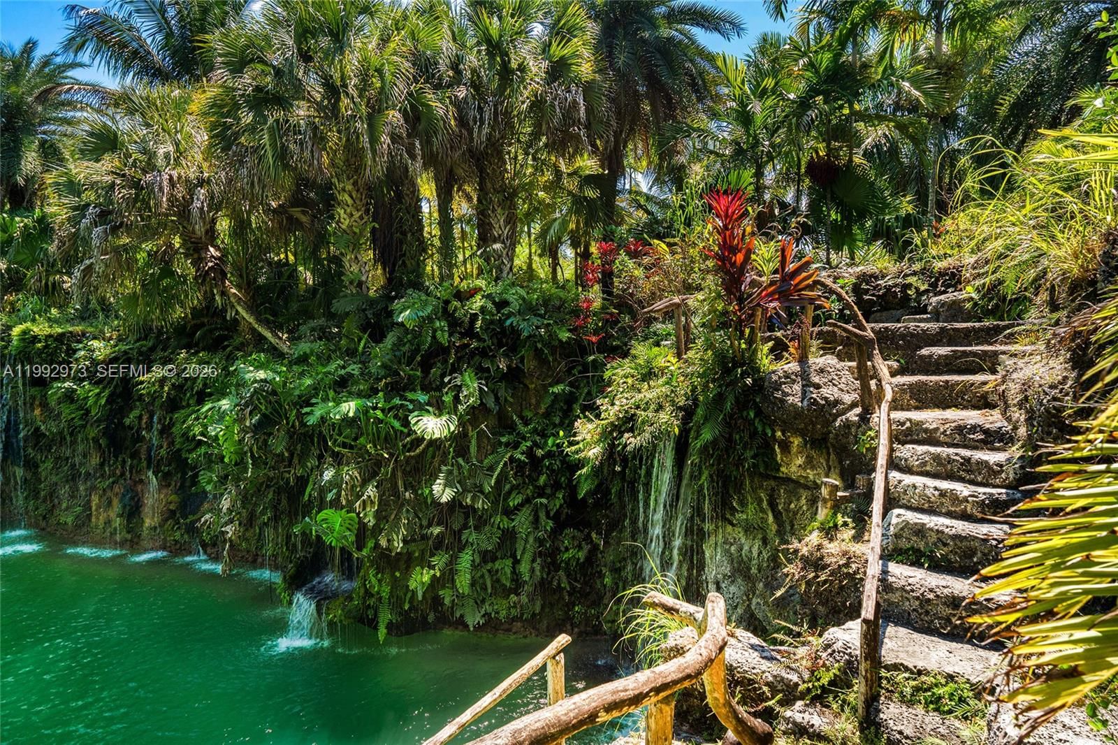 Real estate property located at 15000 200th St, Miami-dade, Breezy Oaks, Miami, FL