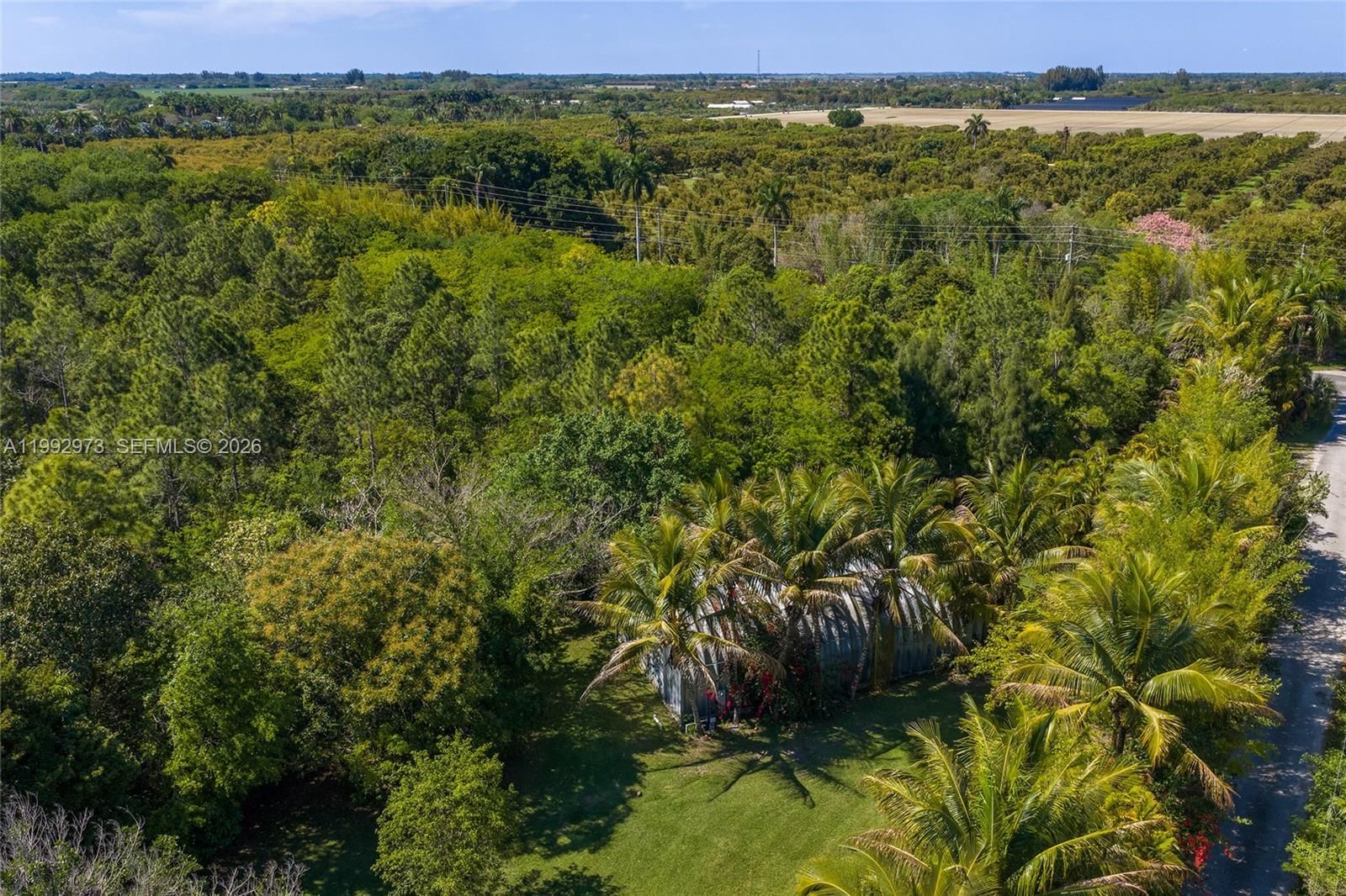 Real estate property located at 15000 200th St, Miami-dade, Breezy Oaks, Miami, FL