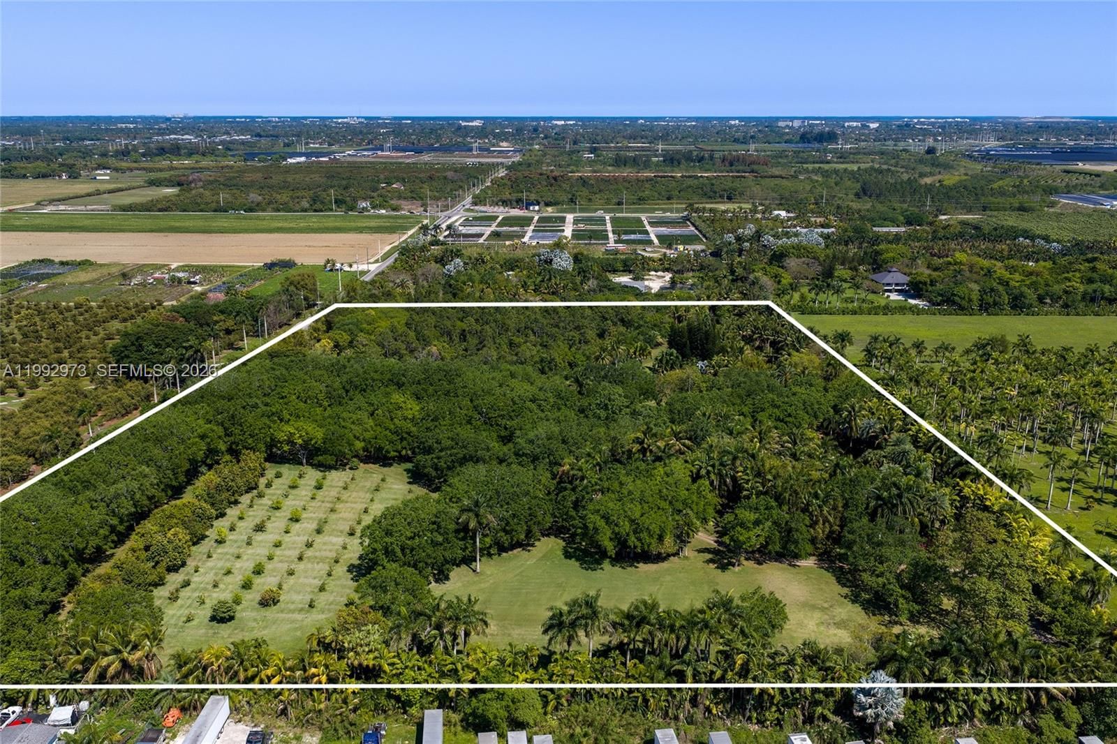 Real estate property located at 15000 200th St, Miami-dade, Breezy Oaks, Miami, FL