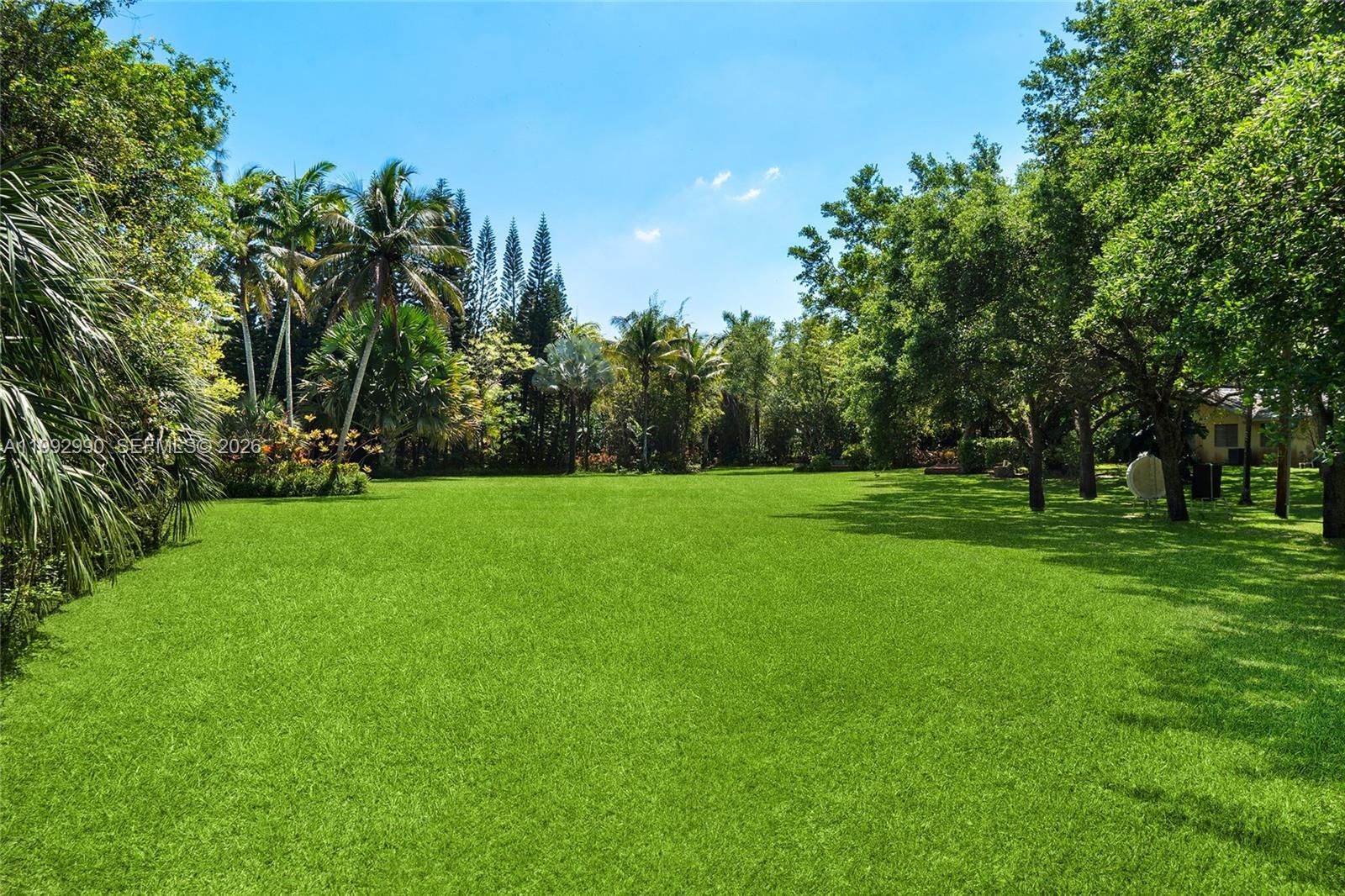 Real estate property located at 15000 200th St, Miami-dade, Breezy Oaks, Miami, FL