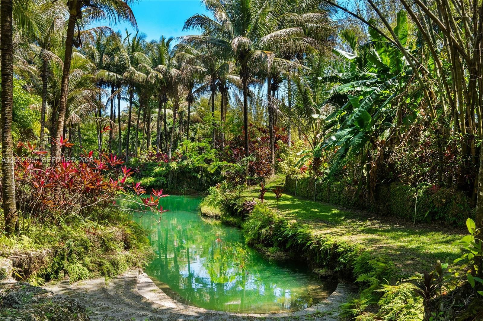 Real estate property located at 15000 200th St, Miami-dade, Breezy Oaks, Miami, FL