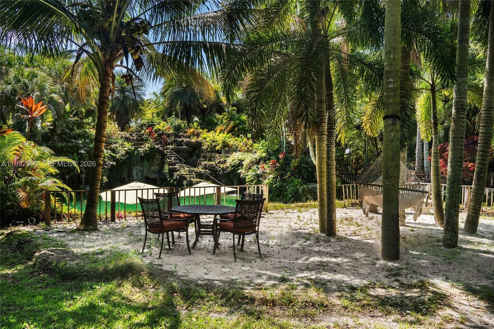 Real estate property located at 15000 200th St, Miami-dade, Breezy Oaks, Miami, FL