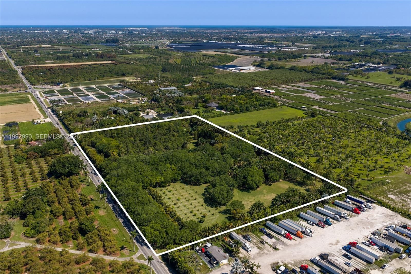 Real estate property located at 15000 200th St, Miami-dade, Breezy Oaks, Miami, FL