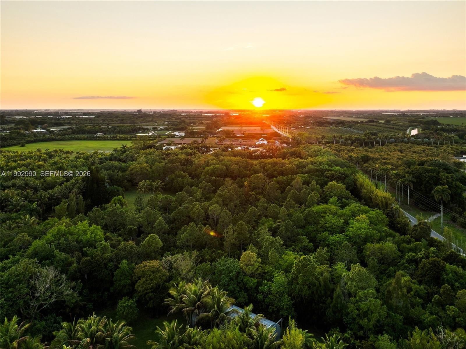 Real estate property located at 15000 200th St, Miami-dade, Breezy Oaks, Miami, FL