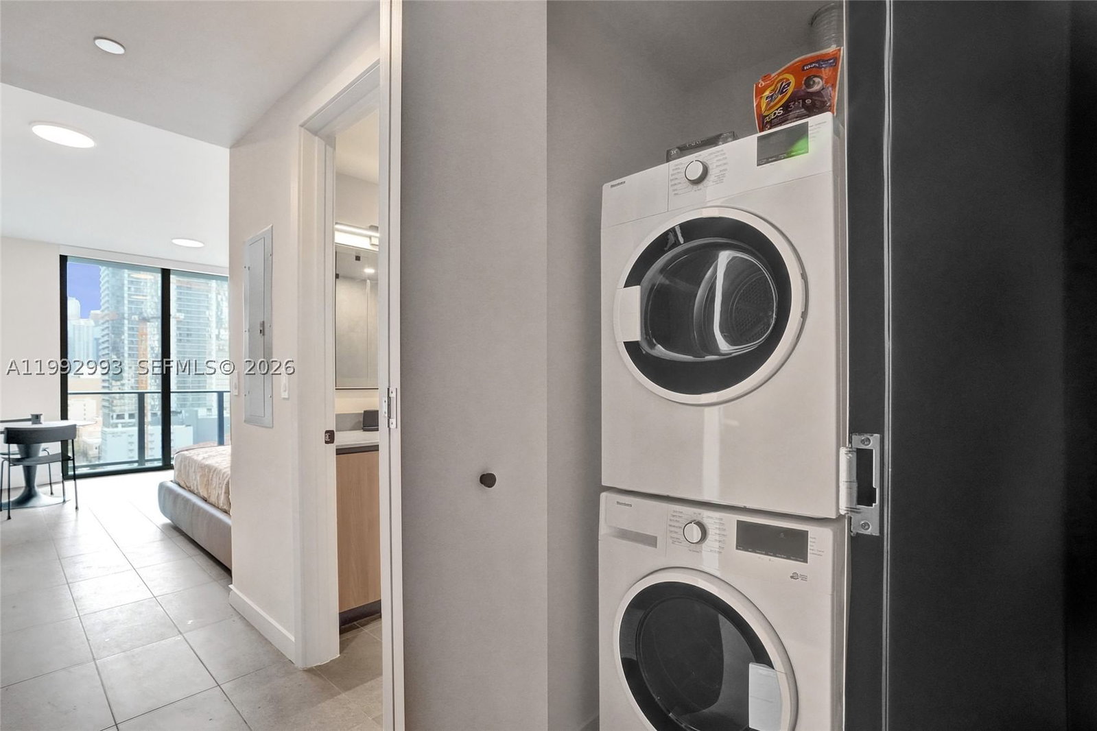 Real estate property located at 121 5th Street #1404, Miami-dade, 501 First Residences, Miami, FL