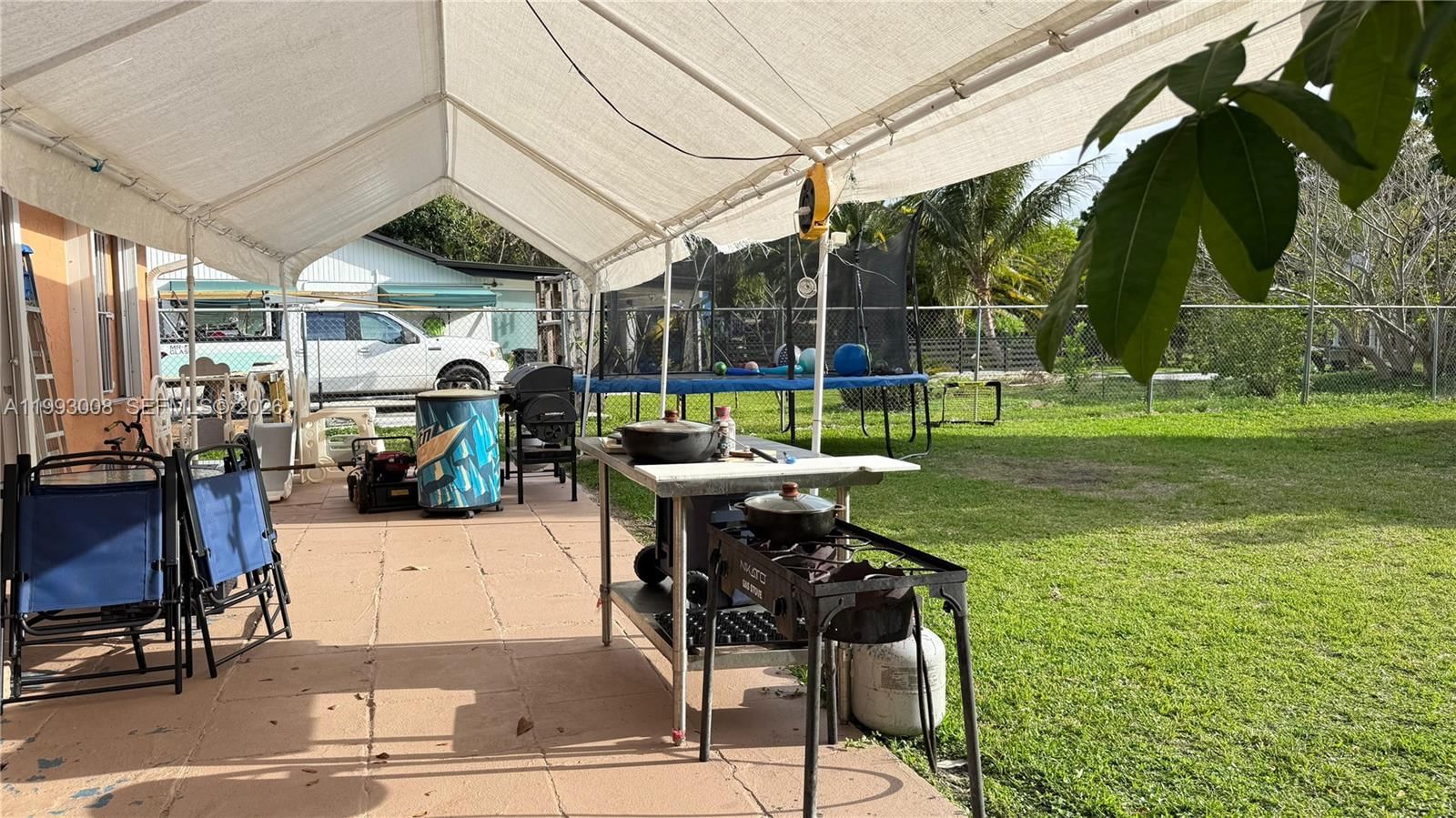 Real estate property located at 7144 148th Ct, Miami-dade, Westwind Lakes Sec 1, Miami, FL
