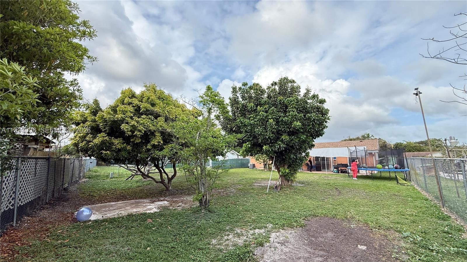 Real estate property located at 7144 148th Ct, Miami-dade, Westwind Lakes Sec 1, Miami, FL