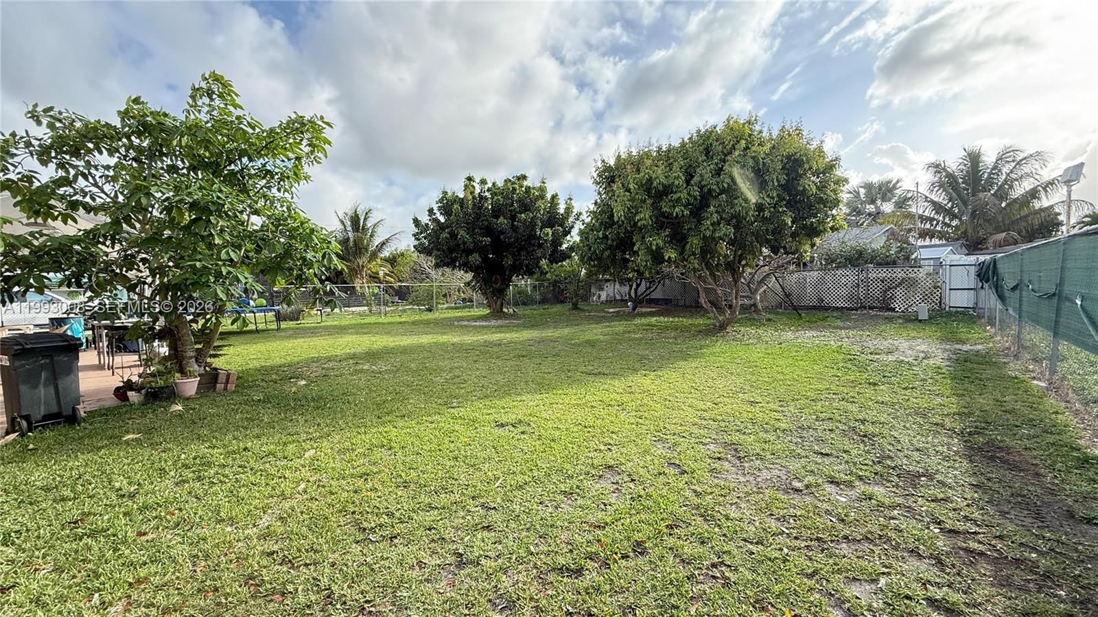 Real estate property located at 7144 148th Ct, Miami-dade, Westwind Lakes Sec 1, Miami, FL