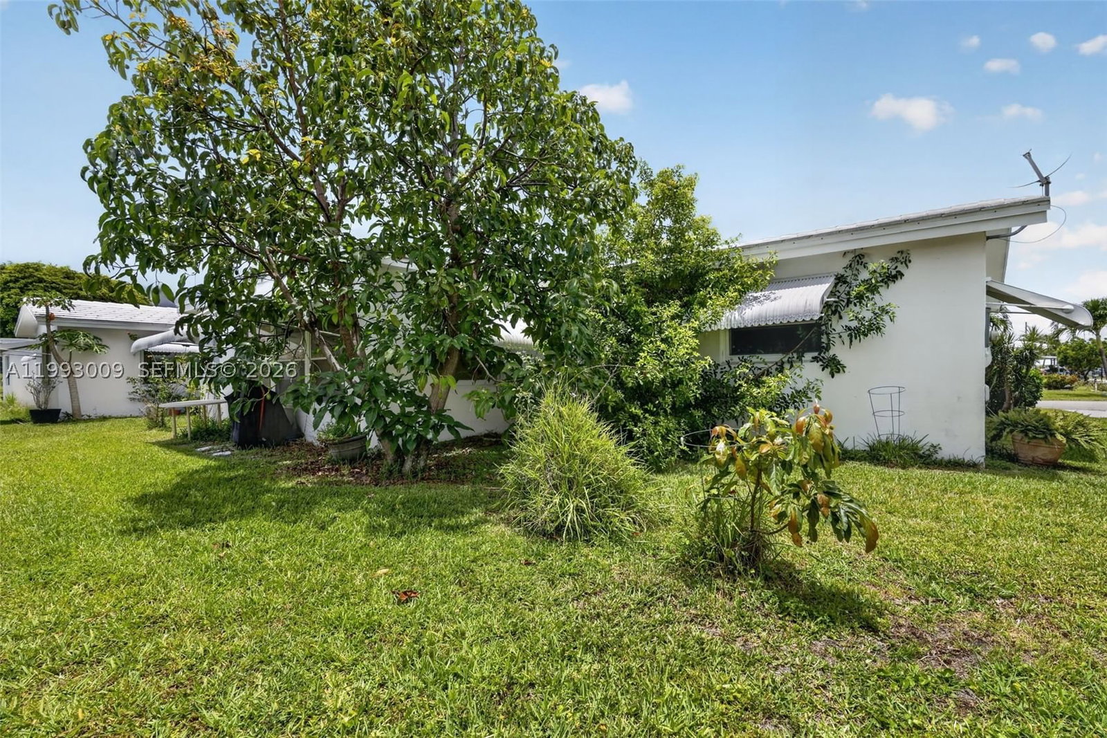 Real estate property located at 1104 Ocean Ave, Palm Beach, Palm Beach Leisureville R, Boynton Beach, FL